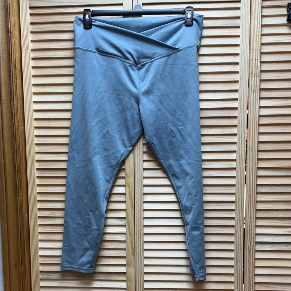 Danskin Women's Blue Leggings